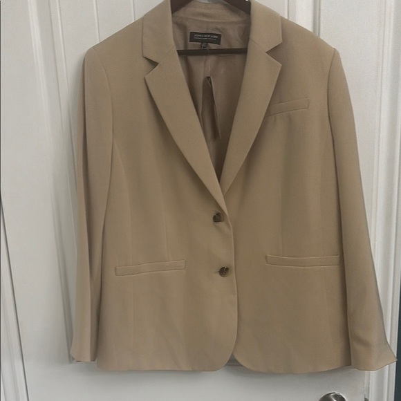 Jones New York Jackets & Blazers - Tan Blazer by JONES NEW YORK Collection BNWT